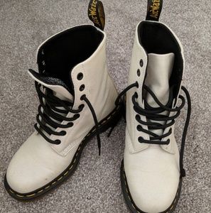 Pascal Doc Martens